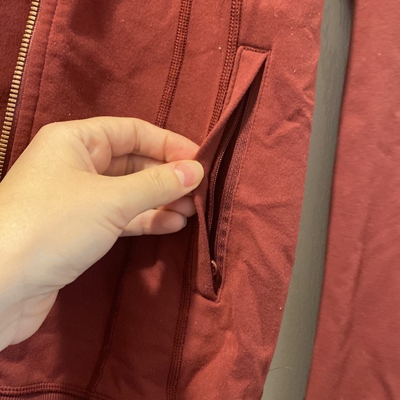 Lululemon daily practice jacket burgundy size 6 - Picture 5 of 8